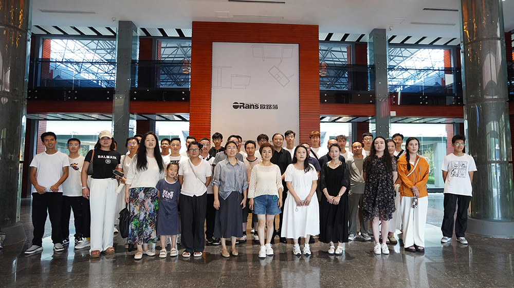 尊龙时凯官网喜迎陇原贵宾 共话全球『智』造蓝图